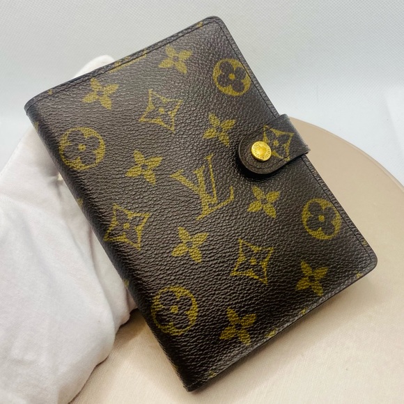 Louis Vuitton Other - EUC Vintage Louis Vuitton Monogram Small Ring Agenda Cover